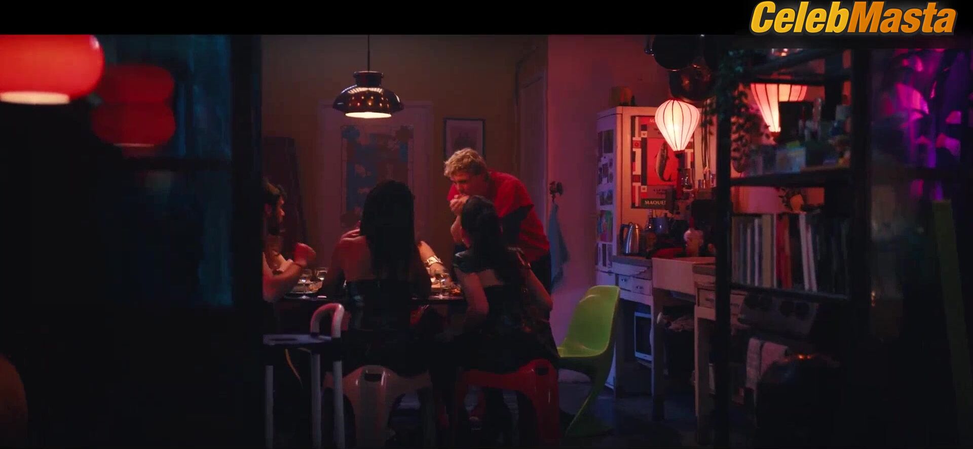 Gaite Jansen Joy Delima And ’s Lesbian Scene In - Photo 2 of 5
