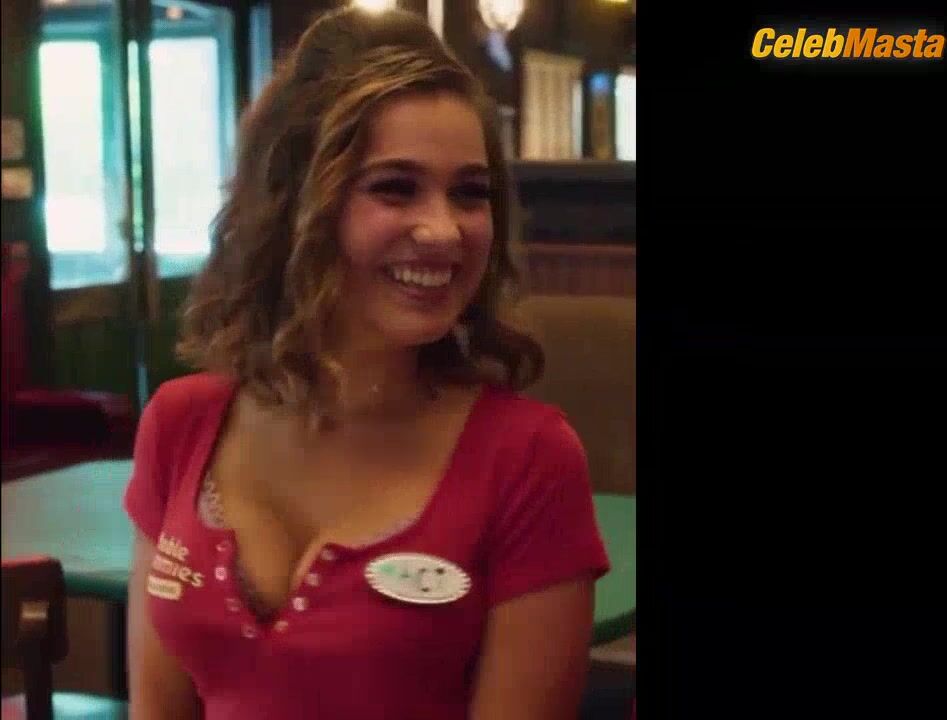Haley Lu Richardson Reveals Hot Scene In Support The Girls - Photo 2 of 5 photo 1