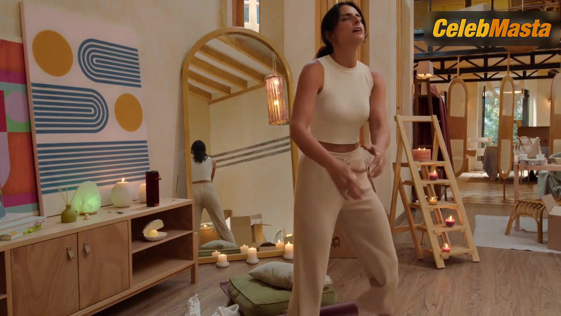 Aislinn Derbez ’s Tits Scene In Between Walls - Photo 1 of 5 photo 5
