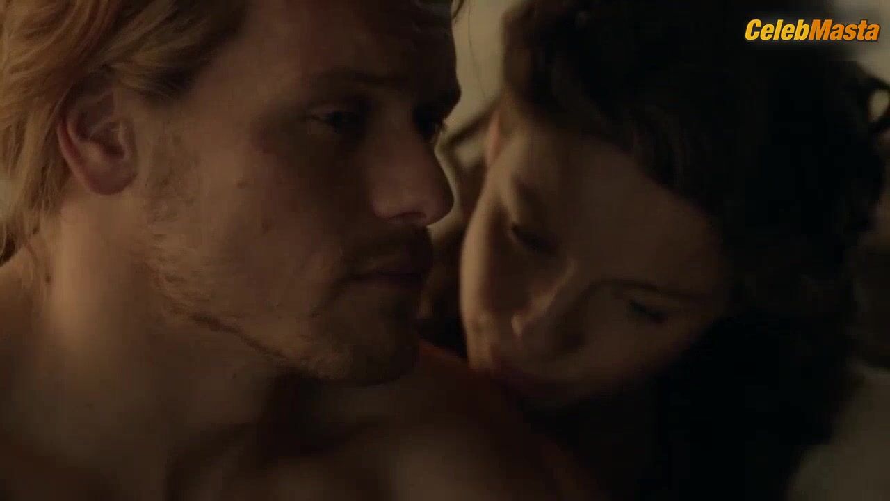 Caitriona Balfe Nude Boobs Scene In Outlander - Photo 2 of 5 photo 4