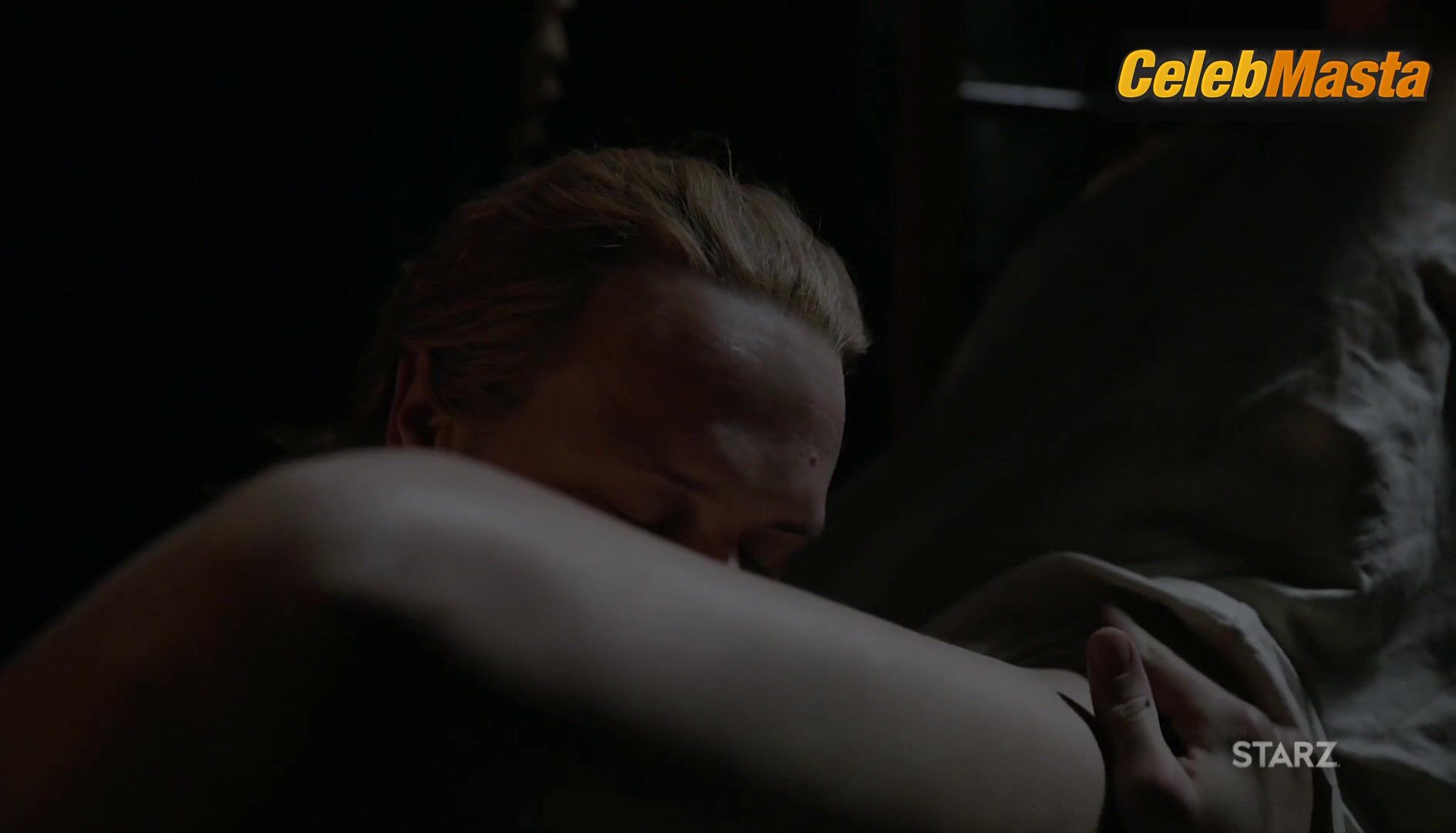 Caitriona Balfe ’s Sultry Scene In Outlander - Photo 2 of 5 photo 4