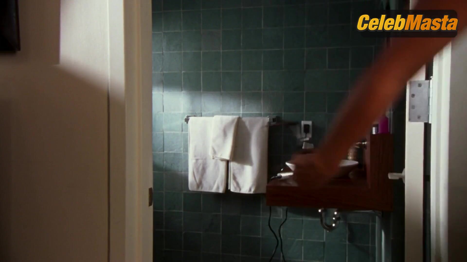Kim Cattrall ’s Tits And Bush Scene From Sex And - Photo 1 of 5 photo 3