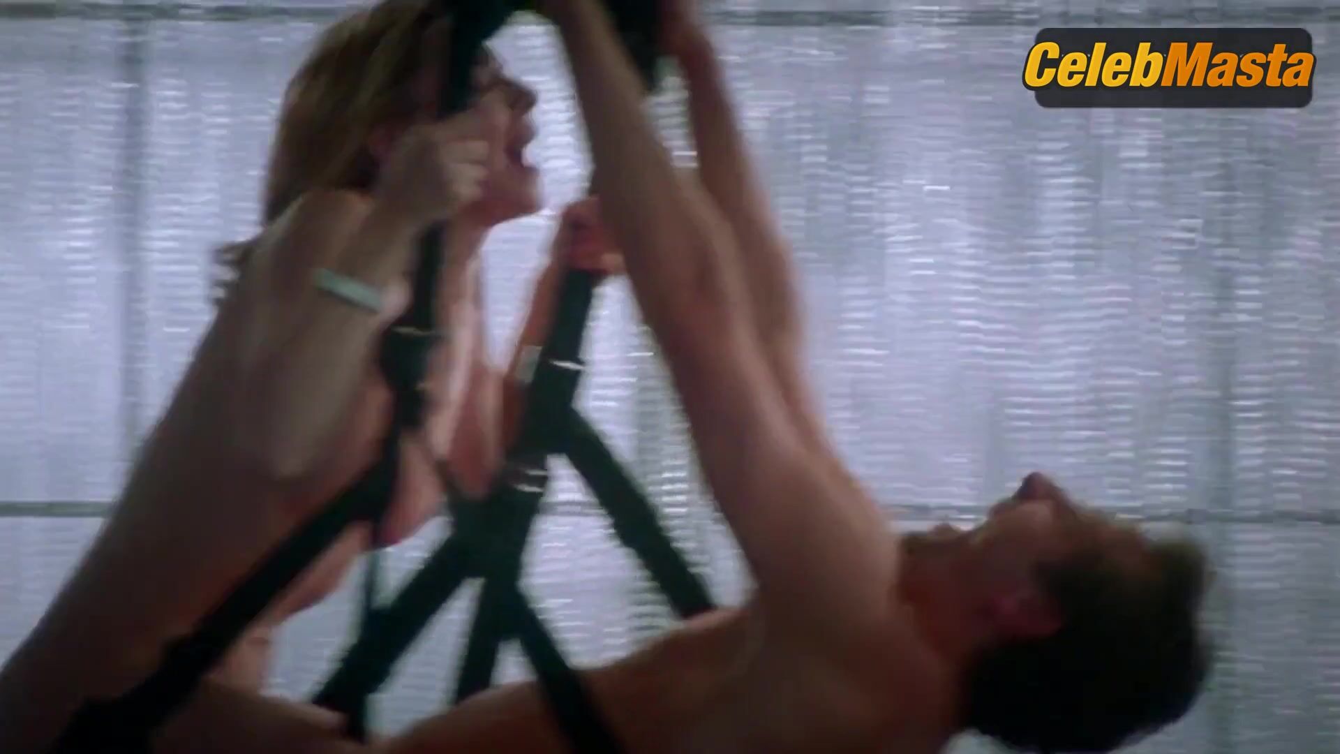 Kim Cattrall Tits Scene From Sex And The City - Photo 2 of 5 photo 5