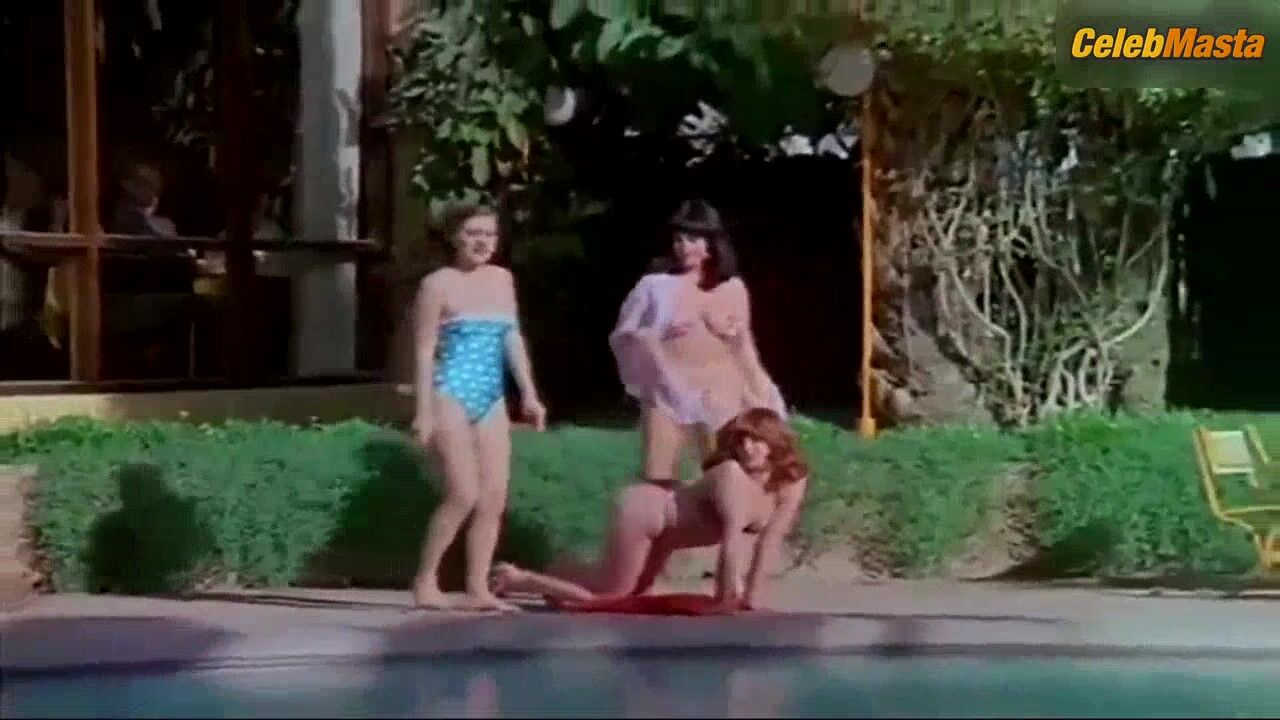 Concha Montes , Mabel Escano And Lina Romay Lesbian, Booty - Photo 1 of 5 photo 2