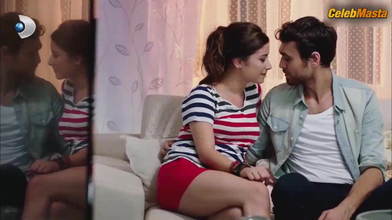 Hazal Kaya ’s Sexy Scene From A.s.k. - Photo 2 of 5 photo 4