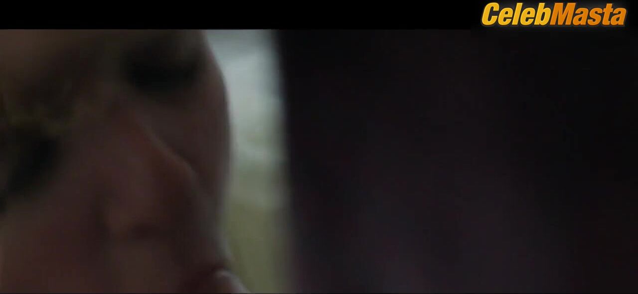 Morgan Saylor Bares Body In Nude Scene In White Girl - Photo 1 of 5 photo 5