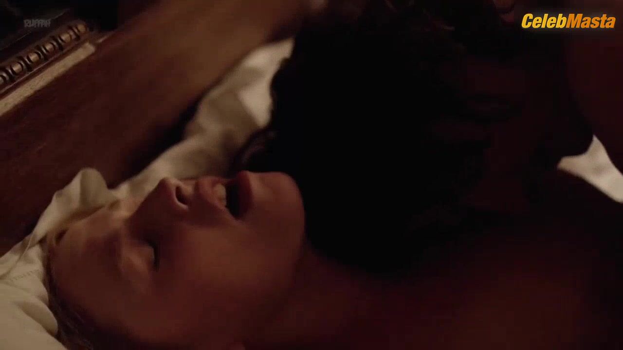 Freya Mavor ’s Tits Scene In The White Queen - Photo 1 of 5 photo 5
