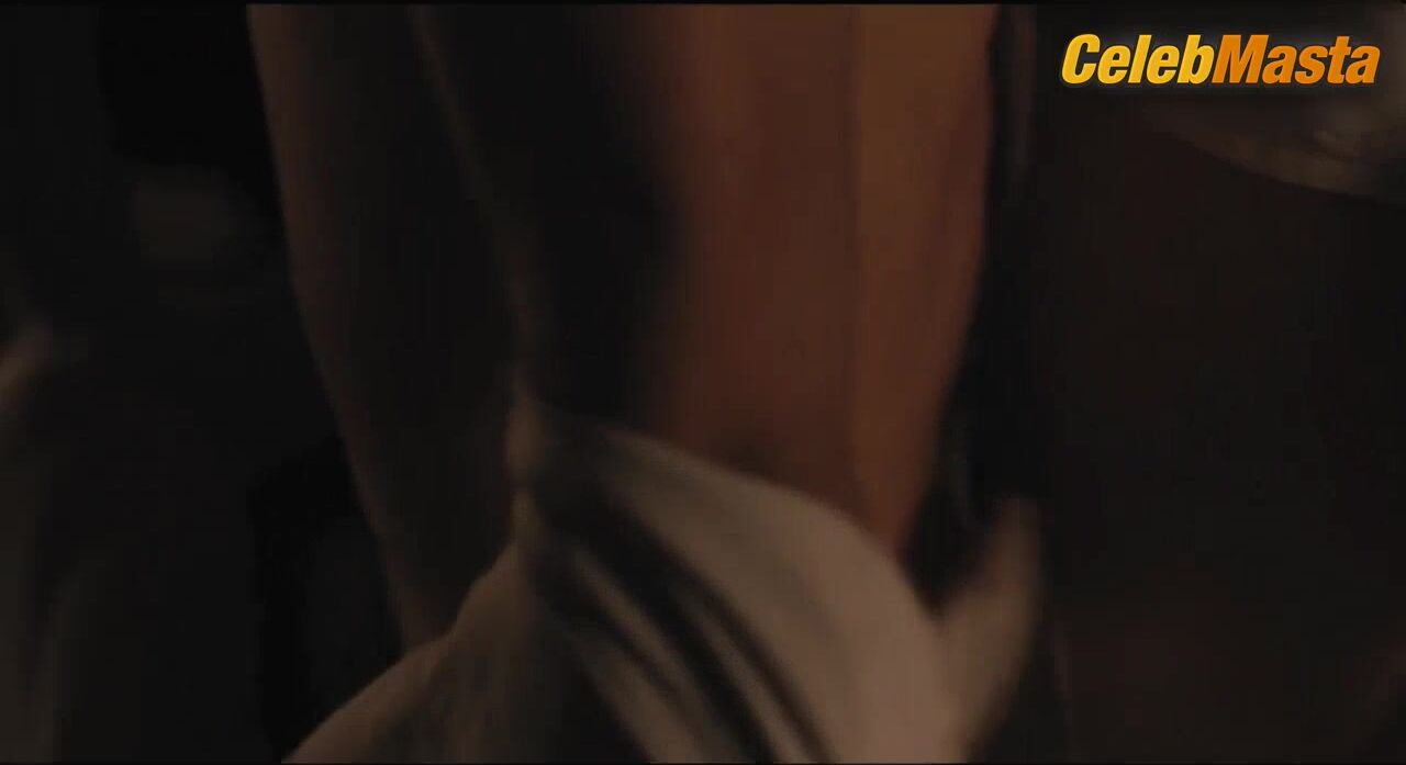 Julianne Nicholson Underwear,boobs Scene In Sophie And The - Photo 2 of 5 photo 1