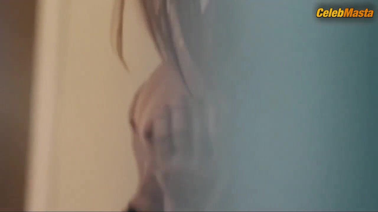 Mindy Robinson Tits Scene From V/h/s/2 - Photo 2 of 5 photo 4
