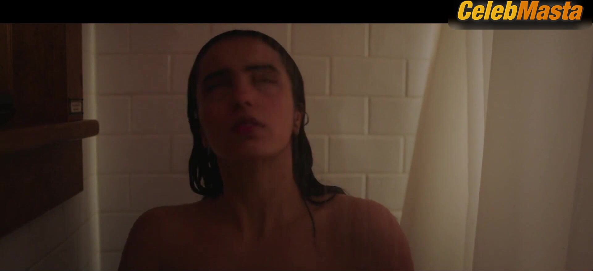 Hafsia Herzi ’s Tits Scene From This Teacher - Photo 2 of 5 photo 1