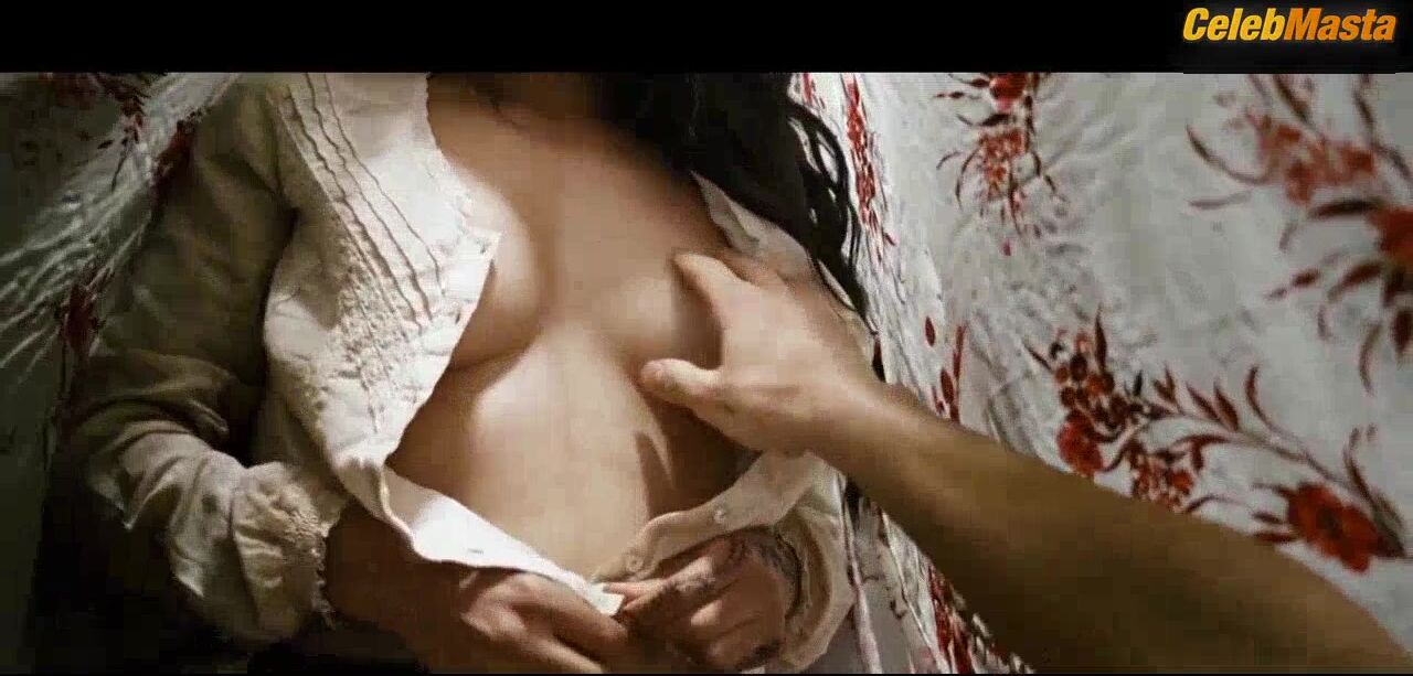 Hafsia Herzi ’s Tits Scene From Exit Marrakech - Photo 2 of 5 photo 4