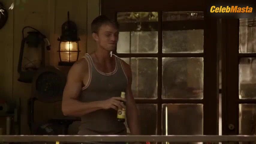 Rachel Bilson Sexy Scene From Hart Of Dixie - Photo 2 of 5 photo 5
