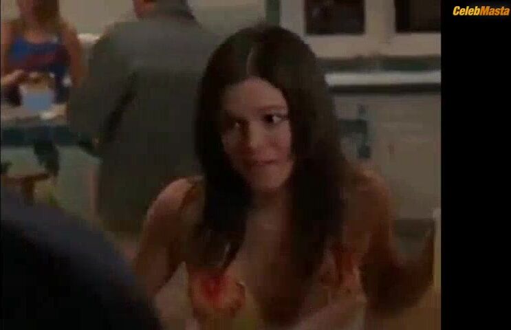 Ashley Hartman Rachel Bilson And Swimsuit Scene From The - Photo 2 of 5 photo 4