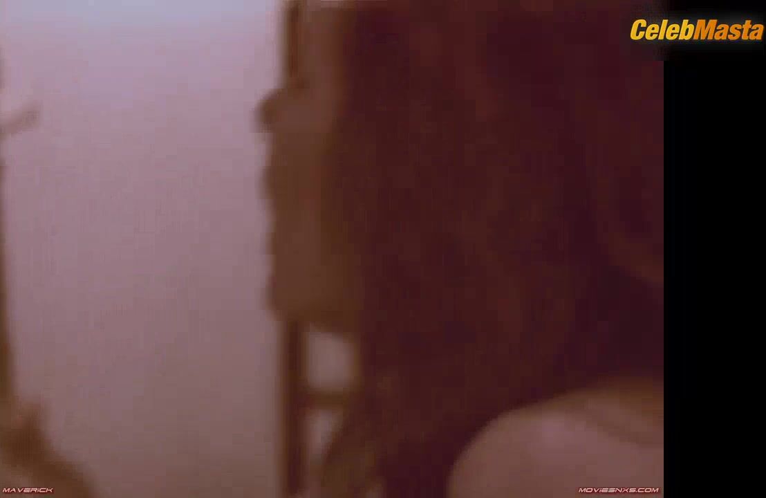 Monique Parent ’s Booty, Boobs Scene In Insatiable - Photo 2 of 5 photo 4