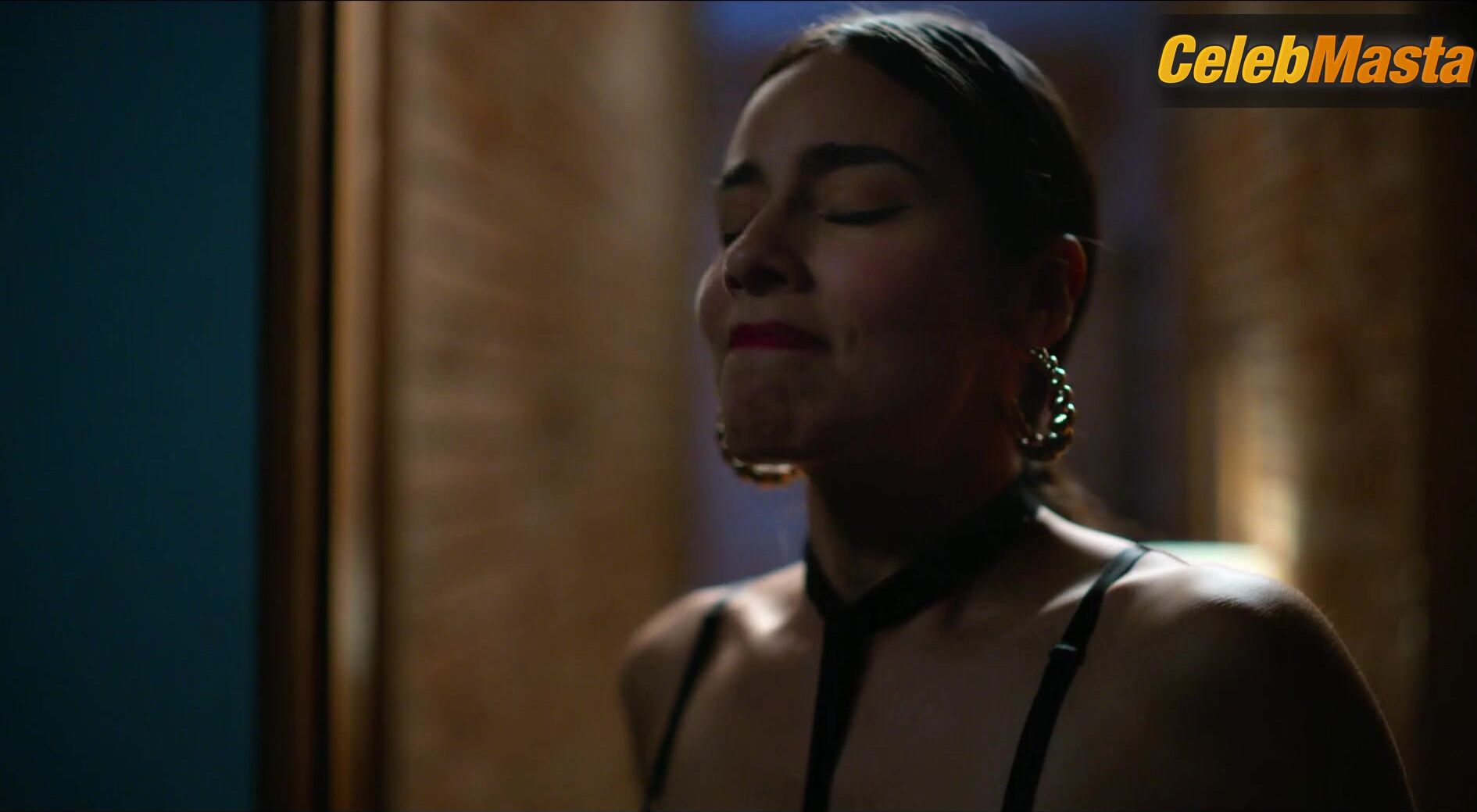 Esmeralda Pimentel ’s Underwear Scene From You’ve - Photo 1 of 5 photo 5