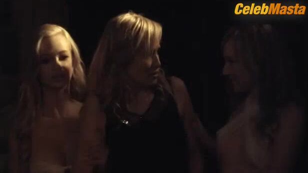 Jennifer Starr Victoria Levine, Vera Nova, And Mindy - Photo 2 of 5 photo 1