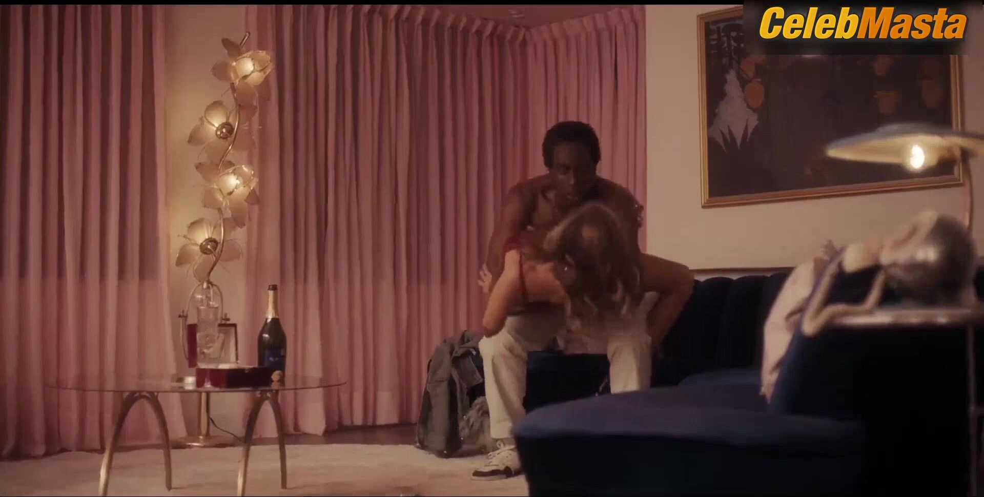 Carmen Electra Tits Scene From Dear Killer Nannies - Photo 2 of 5