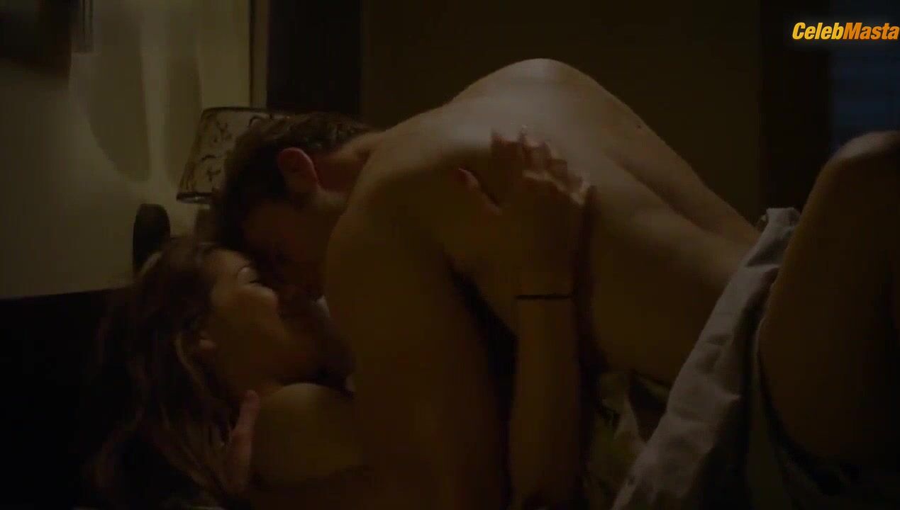 Roxanne Mckee ’s Sexy Scene From Wrong Turn 5 - Photo 2 of 5 photo 5