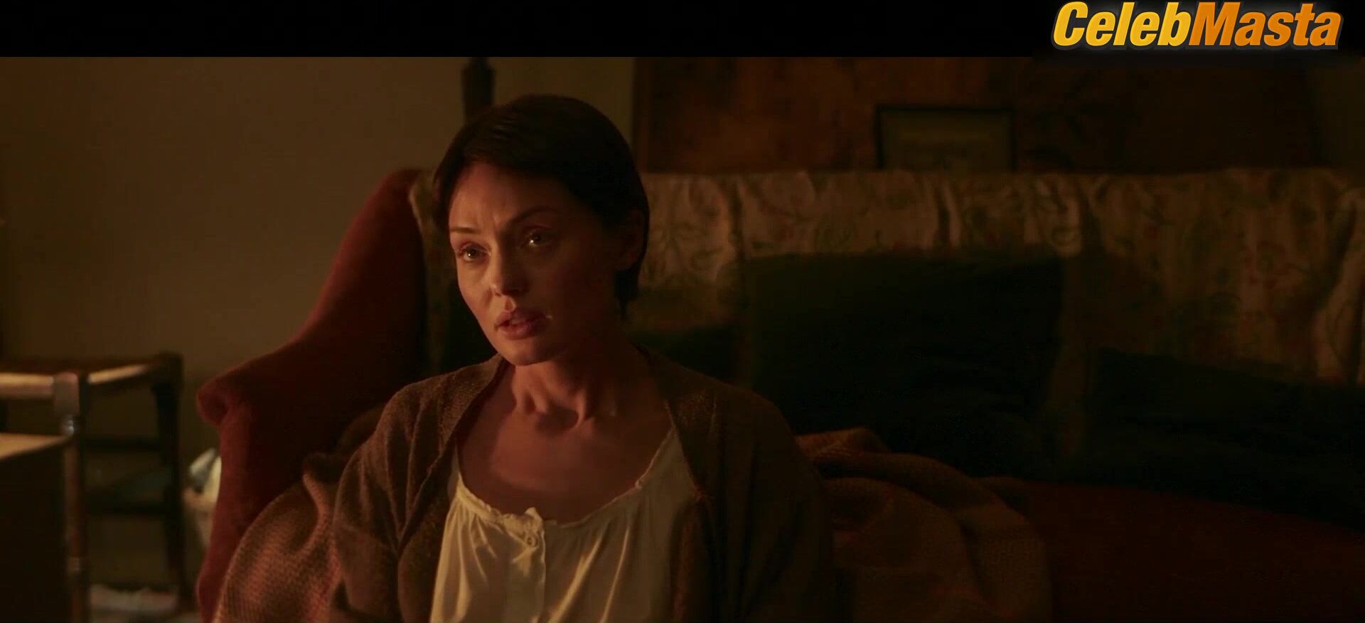 Dianna Agron Laura Haddock And ’s Lesbian Scene - Photo 1 of 5