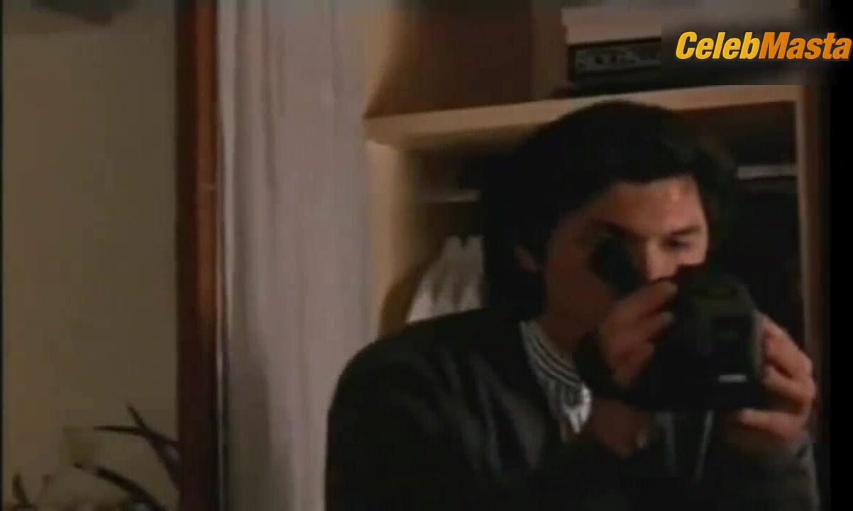 Monique Parent ’s Lesbian Scene From Dangerous Touch - Photo 2 of 5 photo 5