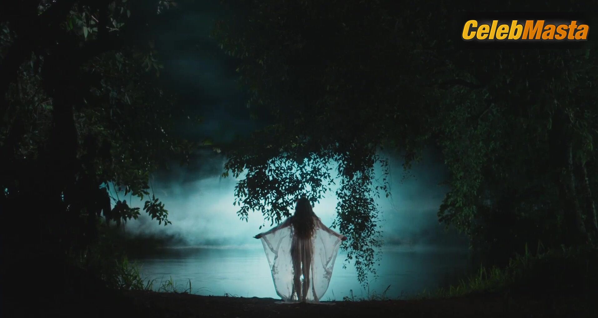 Grazi Massafera Alluring Scene In Madam Beja - Photo 1 of 5 photo 2