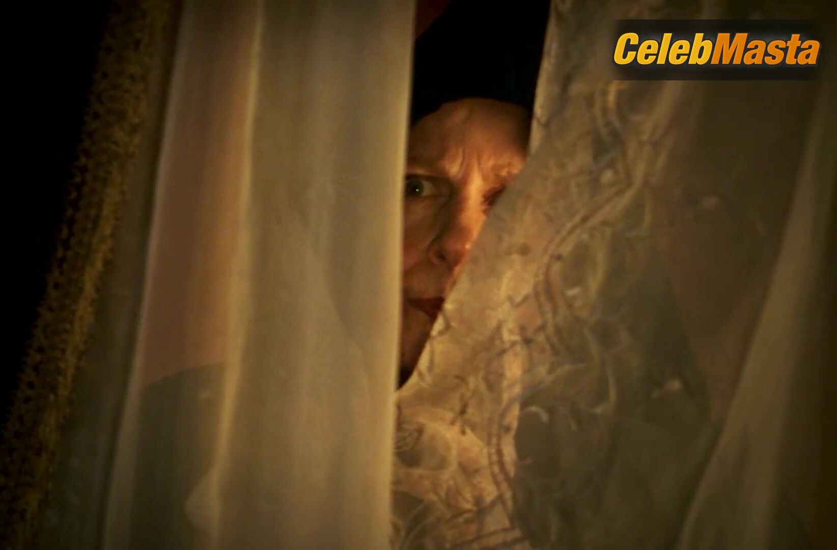 Grazi Massafera ’s Sexy Scene In Madam Beja - Photo 2 of 5 photo 4