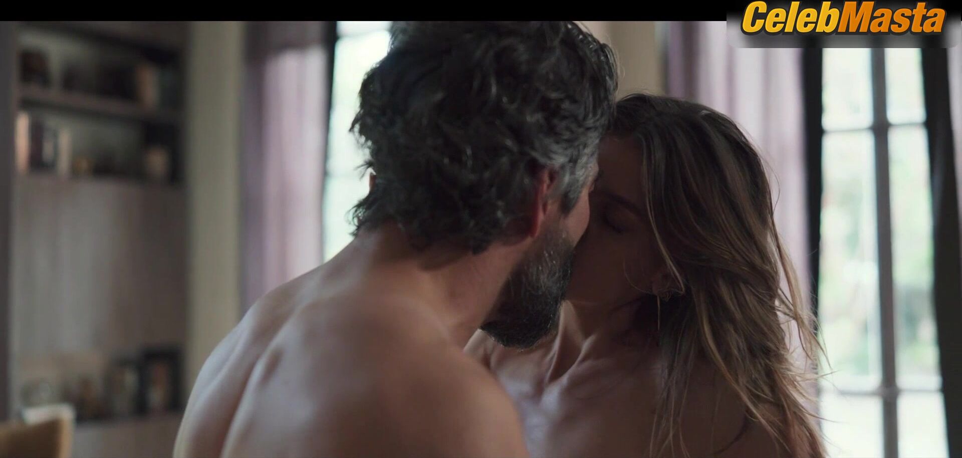 Irene Azuela ’s Tits Scene In Thursday’s - Photo 1 of 5 photo 4
