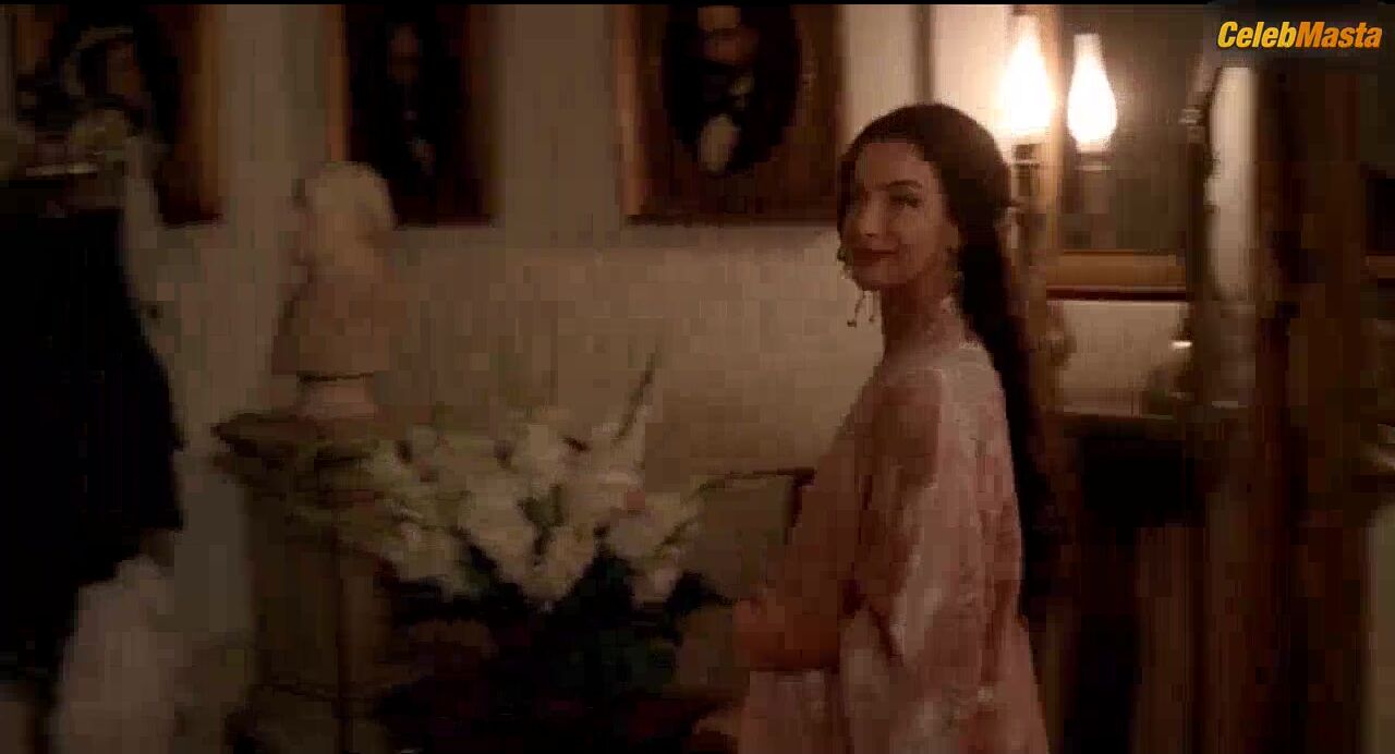 Macarena Gomez Tits Scene From Holmes & Watson. Madrid - Photo 2 of 5