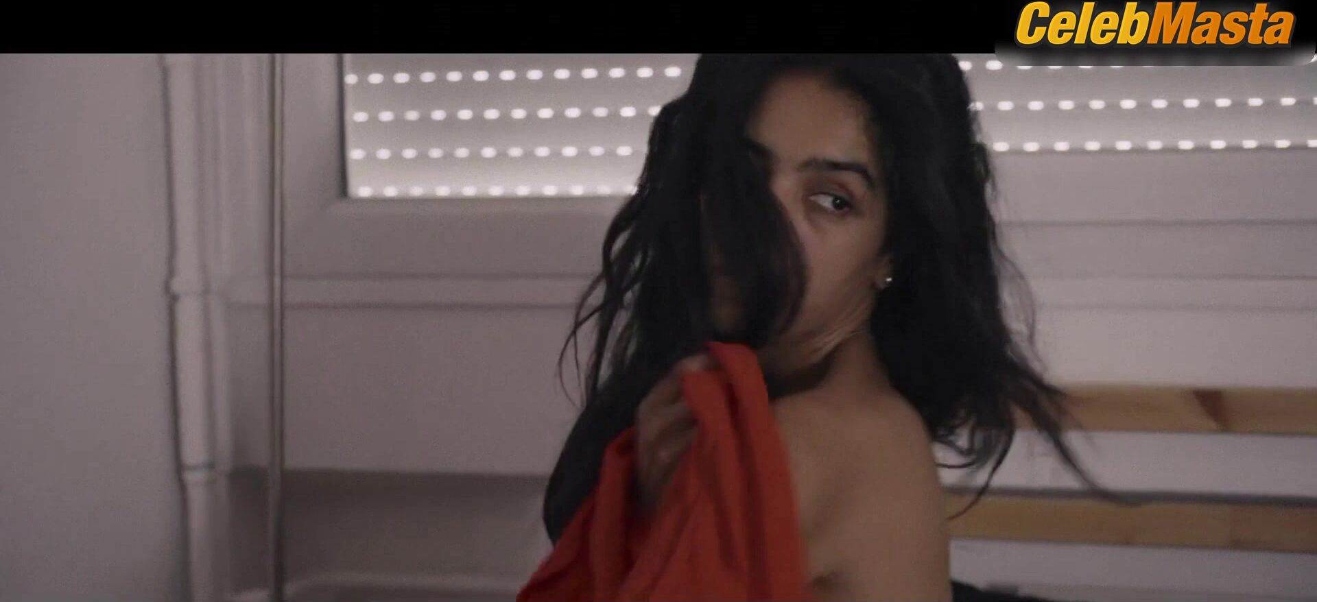 Hafsia Herzi ’s Sexy Scene From You Deserve A Lover - Photo 2 of 5 photo 4