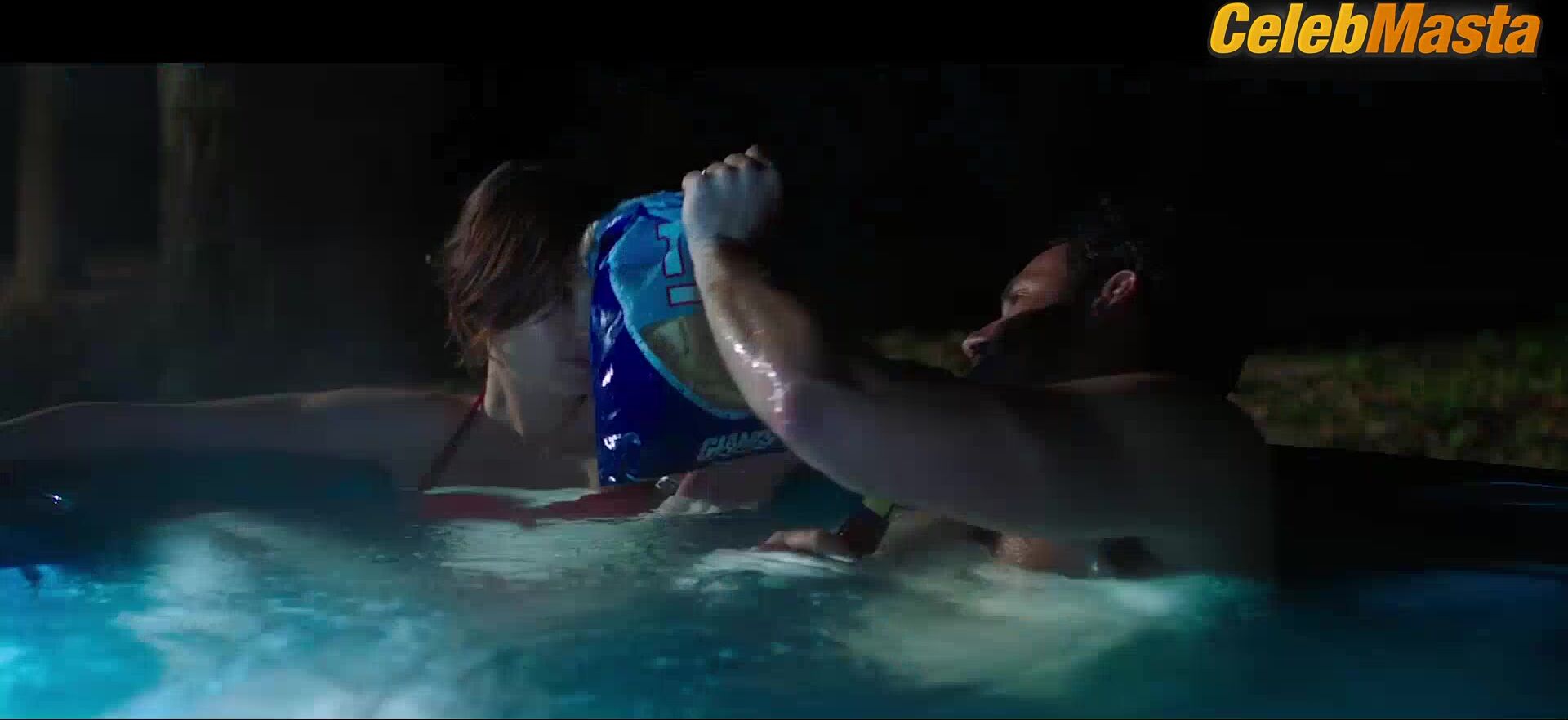 Hafsia Herzi And Lucy Walters Swimsuit Scene In This - Photo 5 of 5 photo 4