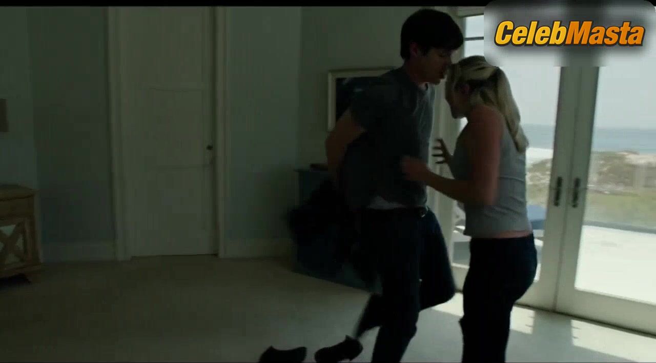 Morgan Saylor Naked Scene In Being Charlie - Photo 3 of 5 photo 1