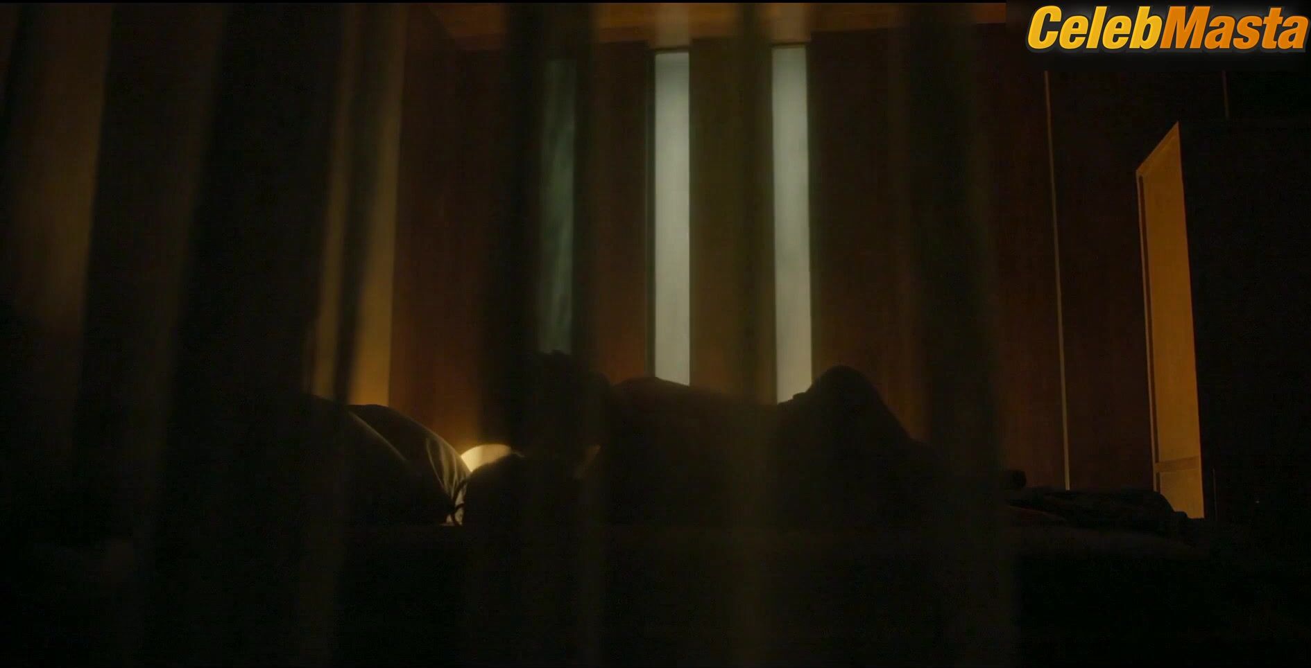 Danai Gurira ’s Sexy Scene From The Walking Dead - Photo 1 of 5 photo 4