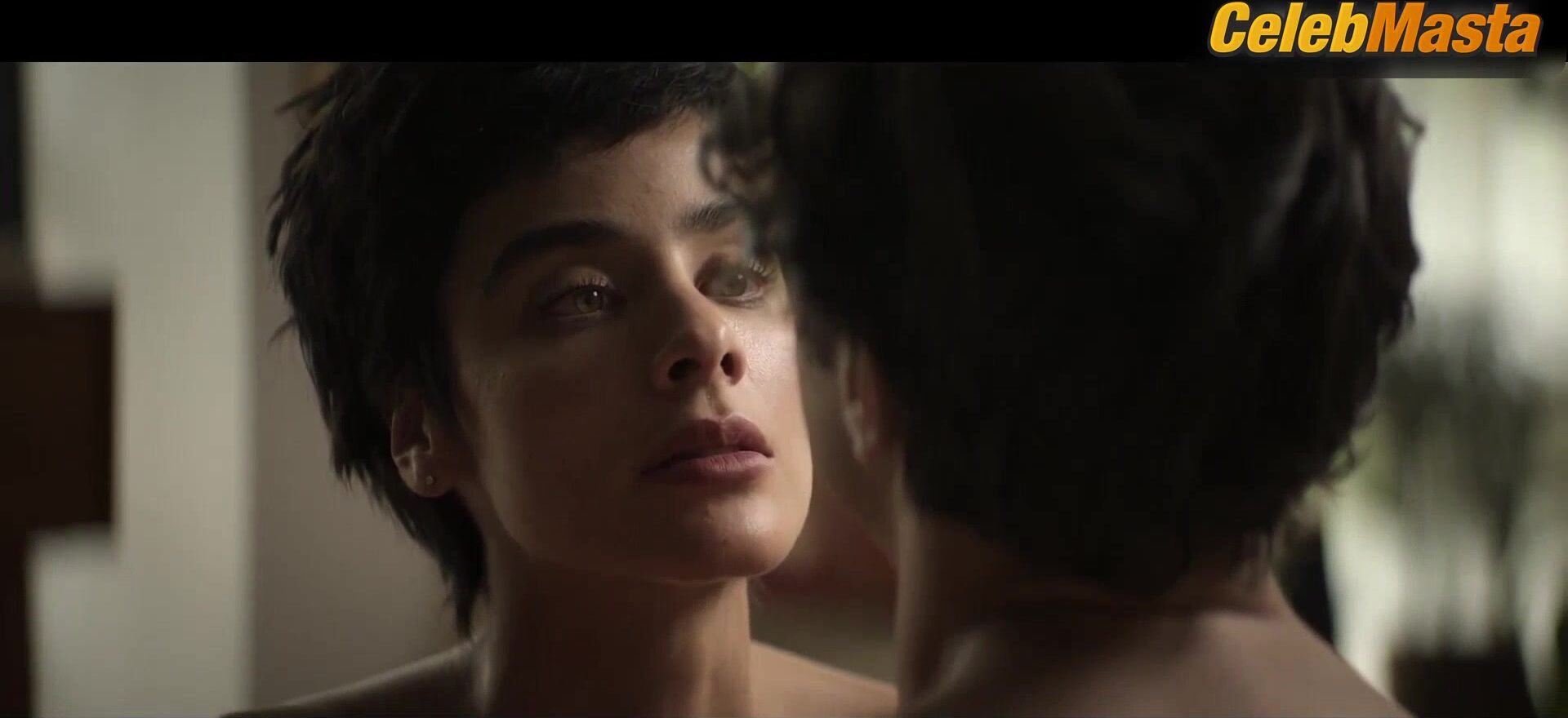 Esmeralda Pimentel ’s Butt, Boobs Scene From Casi El - Photo 2 of 5 photo 4