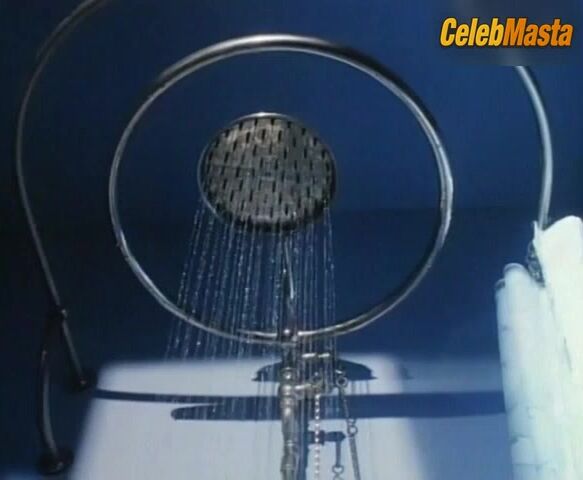 Sela Ward Bares Breasts In A Scene From The Haunting - Photo 2 of 5
