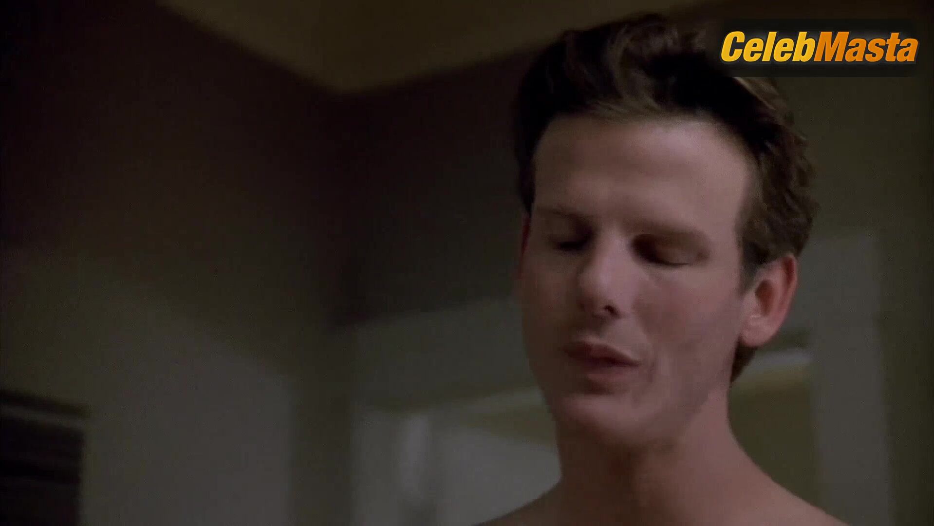 Linda Fiorentino Shows Tits, Underwear Scene In The Last - Photo 1 of 5 photo 5