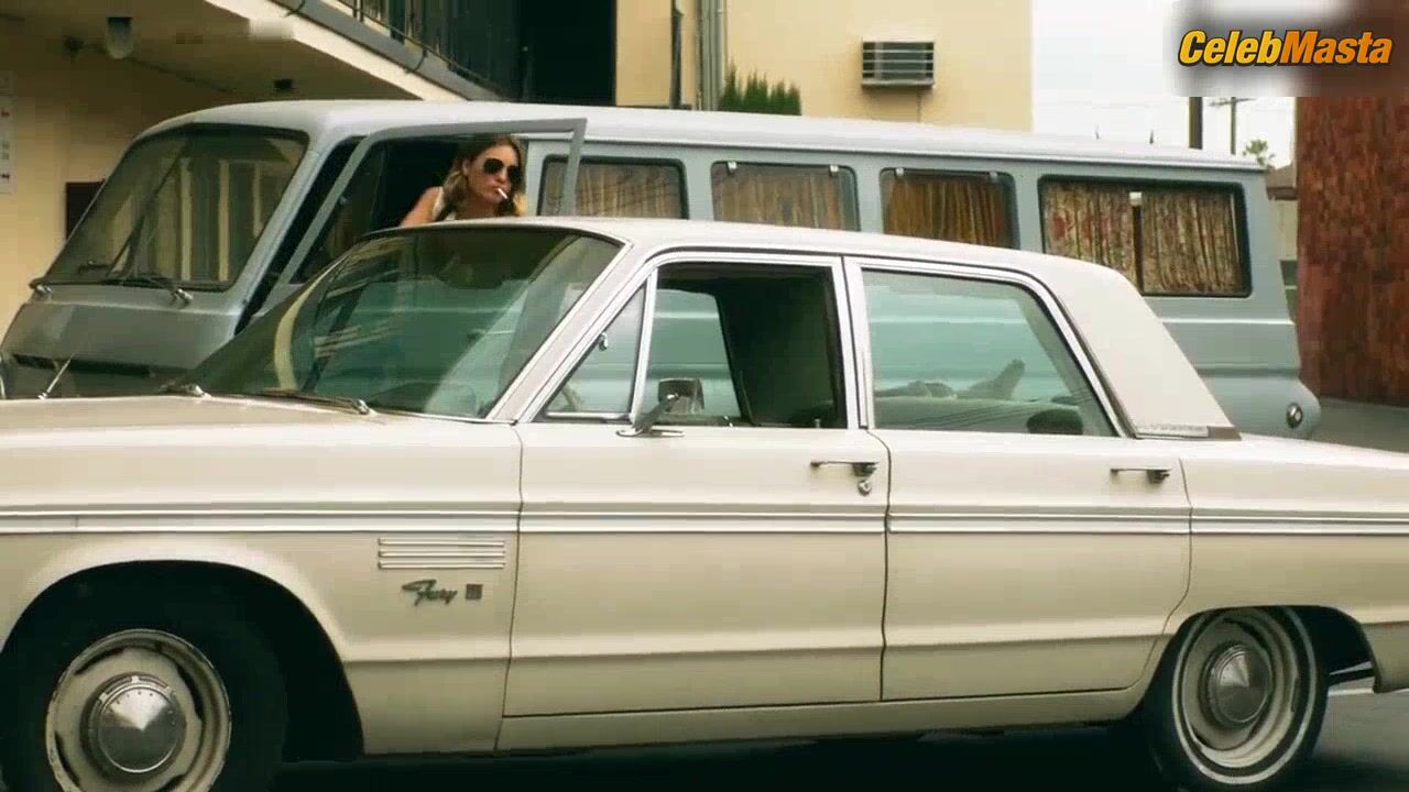 Leila George ’s Boobs Scene In Animal Kingdom - Photo 2 of 5 photo 1