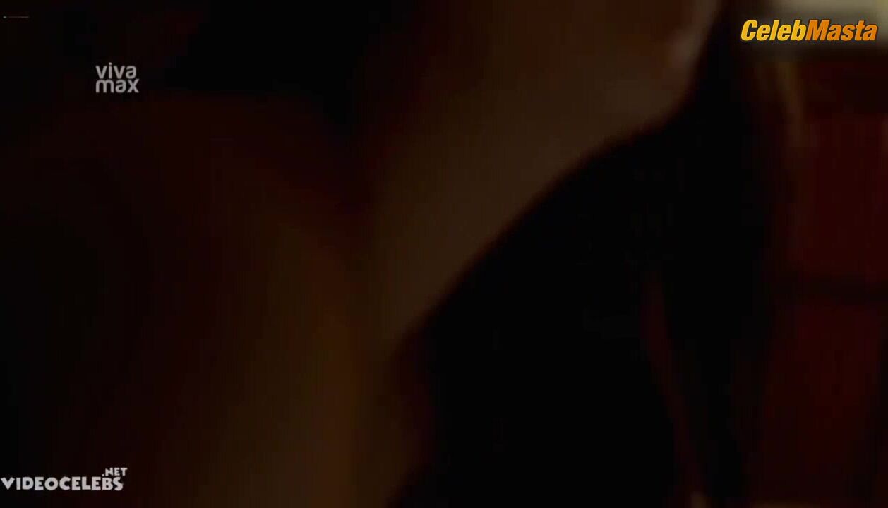 Cloe Barreto ’s Boobs Scene In L (larawan, Liko, - Photo 1 of 5 photo 4