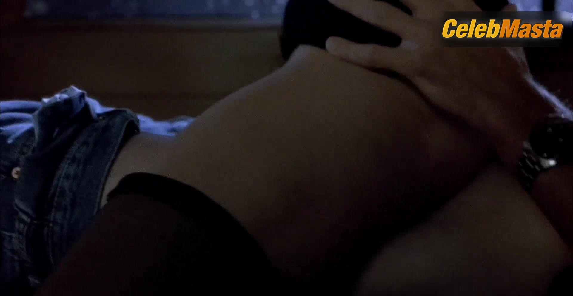 Linda Fiorentino ’s Sex Scene In The Last Seduction - Photo 1 of 5 photo 2