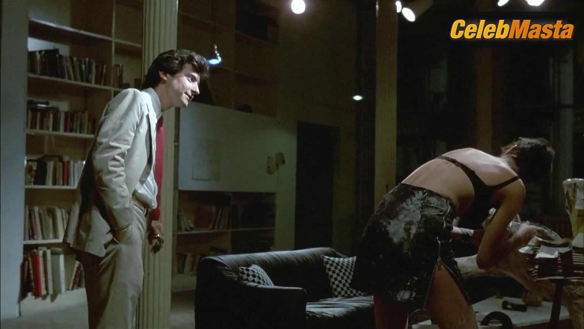 Linda Fiorentino ’s Underwear Scene In After Hours - Photo 1 of 5