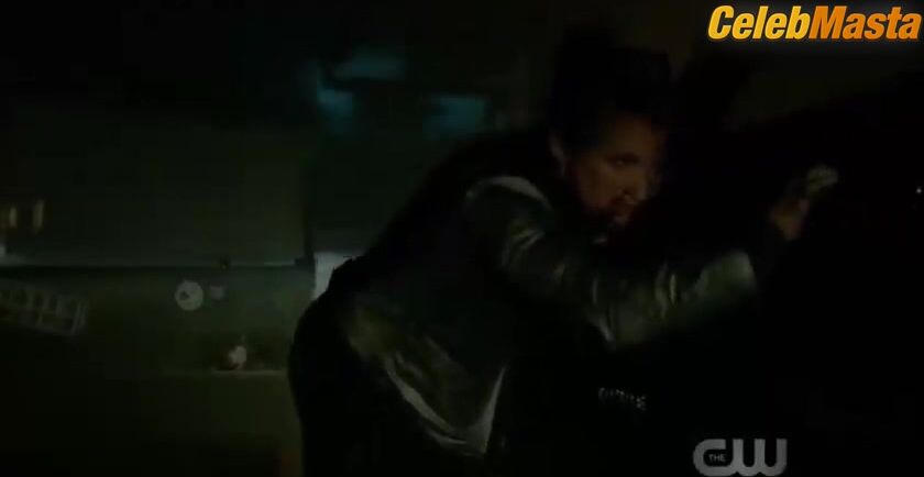 Phoebe Tonkin Flaunts Sex Scene In The Originals - Photo 1 of 5 photo 4