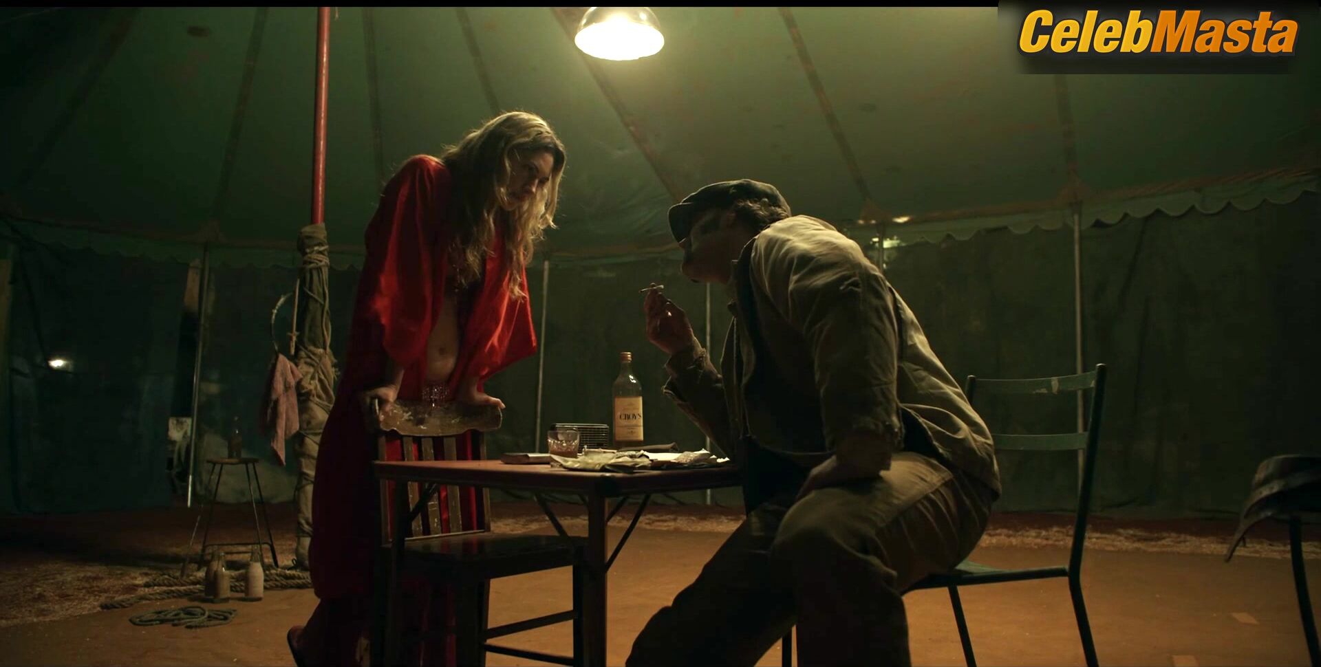 Phoebe Tonkin Reveals Underwear Scene In Kid Snow - Photo 1 of 5 photo 5
