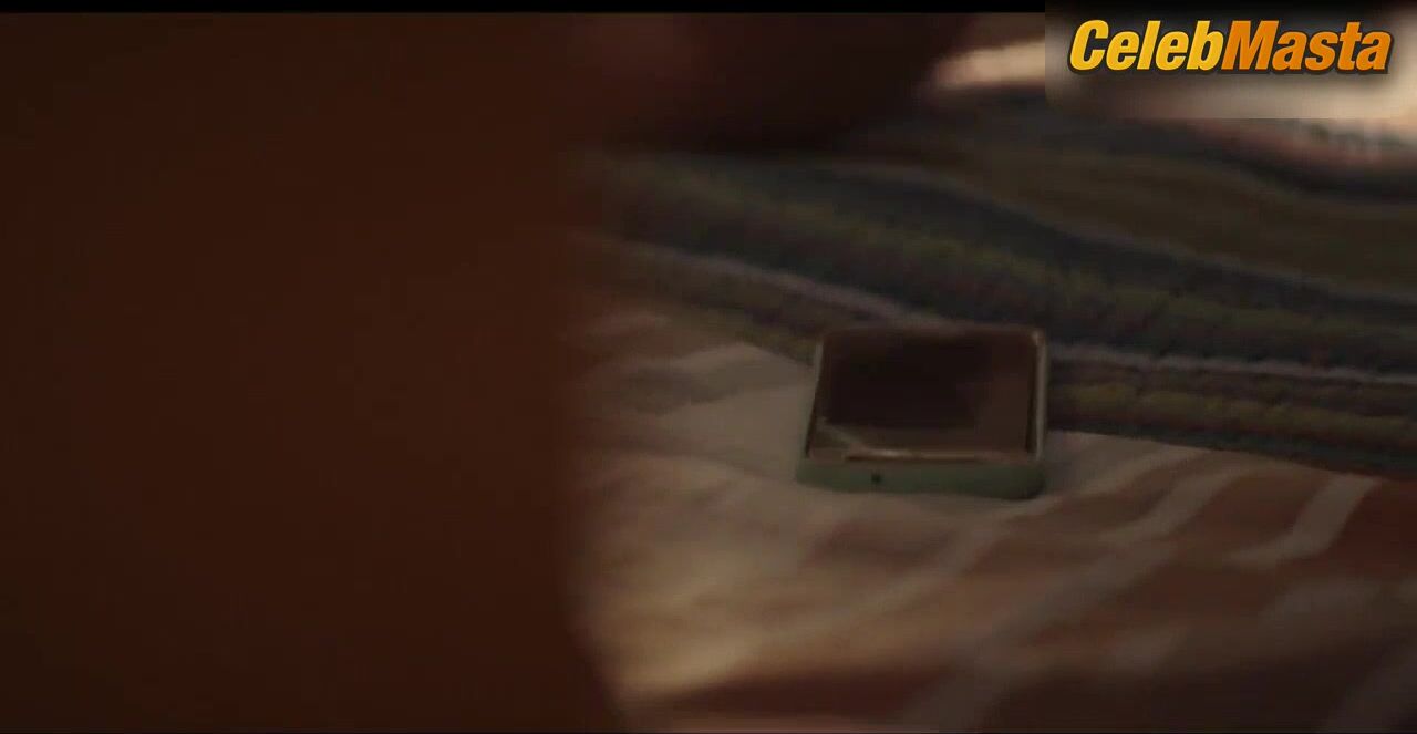 Elizabeth Lail Shows Underwear Scene In You - Photo 1 of 5