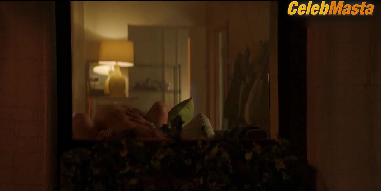 Elizabeth Lail ’s Tits Scene In You - Photo 1 of 5 photo 5