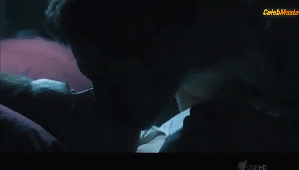 Veronica Sanchez Underwear Scene In Gordos Show - Photo 1 of 5 photo 2