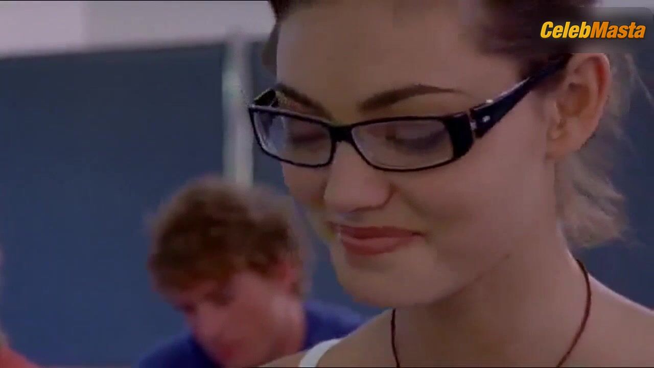 Phoebe Tonkin Hot Sex Scene In H2o Just Add Water - Photo 1 of 5 photo 2