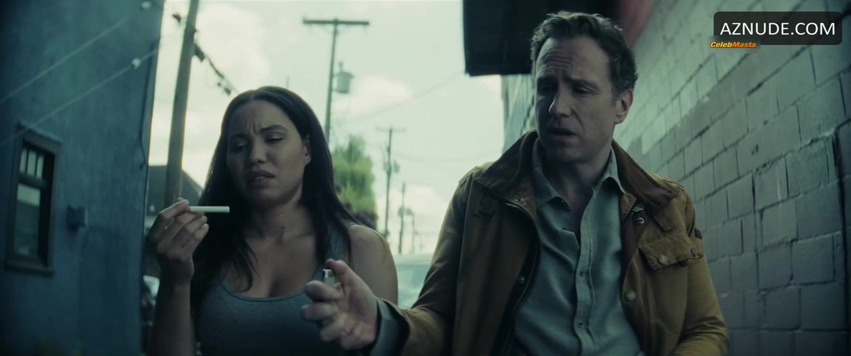Jurnee Smollett-bell Tits Scene In Smoke - Photo 1 of 5 photo 2