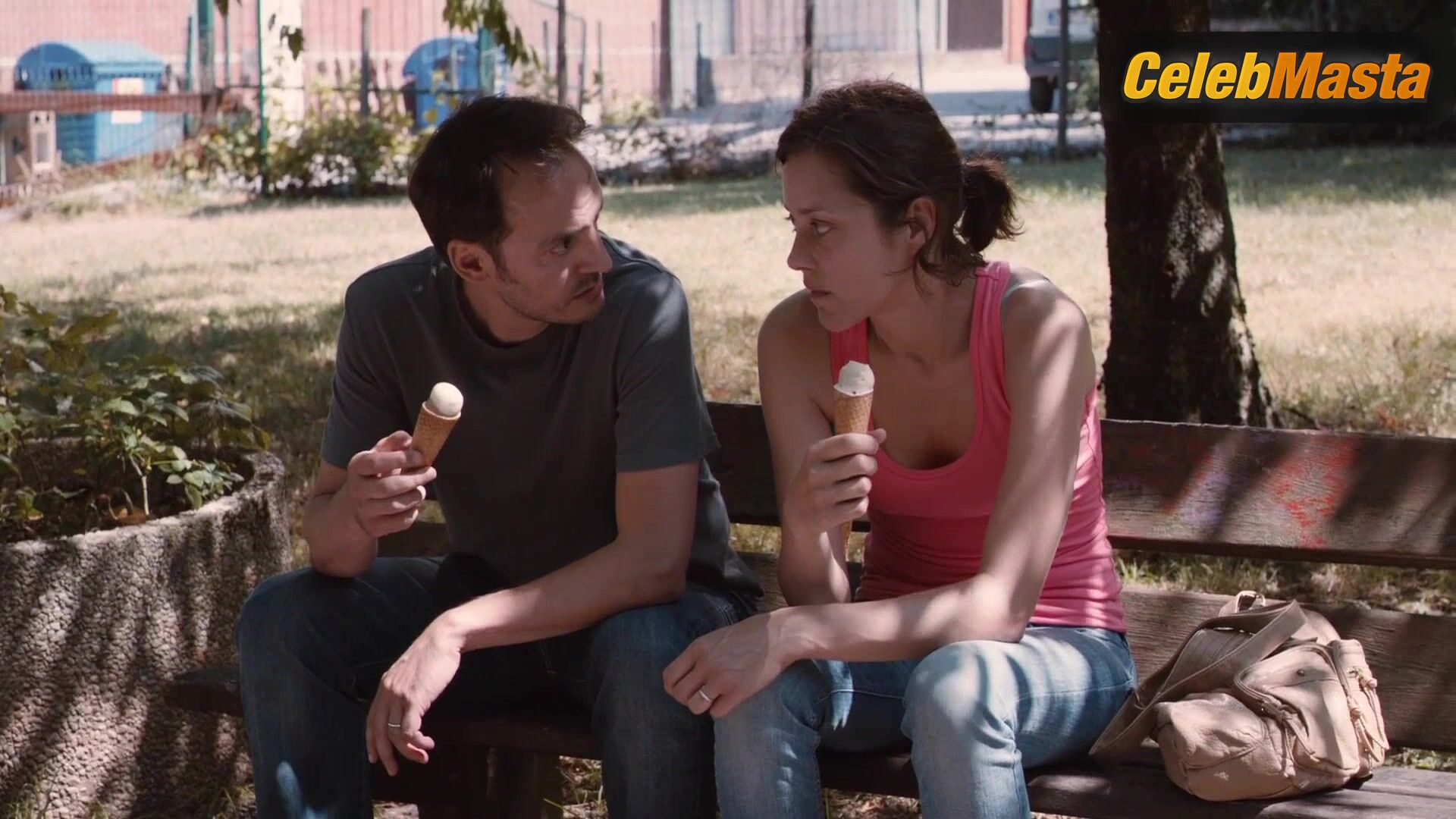 Marion Cotillard ’s Sex Scene From Two Days, One Night - Photo 1 of 5