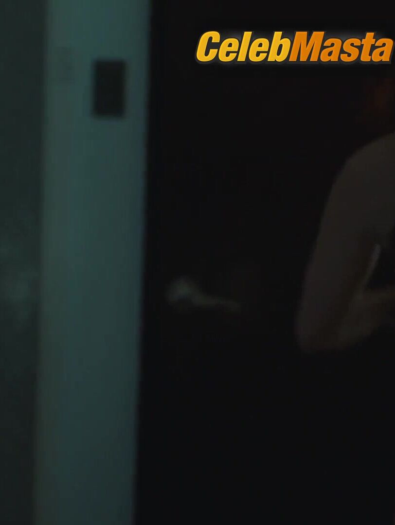 Chloe Jenna Lesbian, Reveals Butt Scene In Lampas Langit - Photo 1 of 5 photo 5