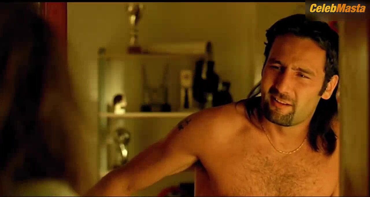 Marion Cotillard ’s Tits Scene From Love Me If You Dare - Photo 2 of 5 photo 1