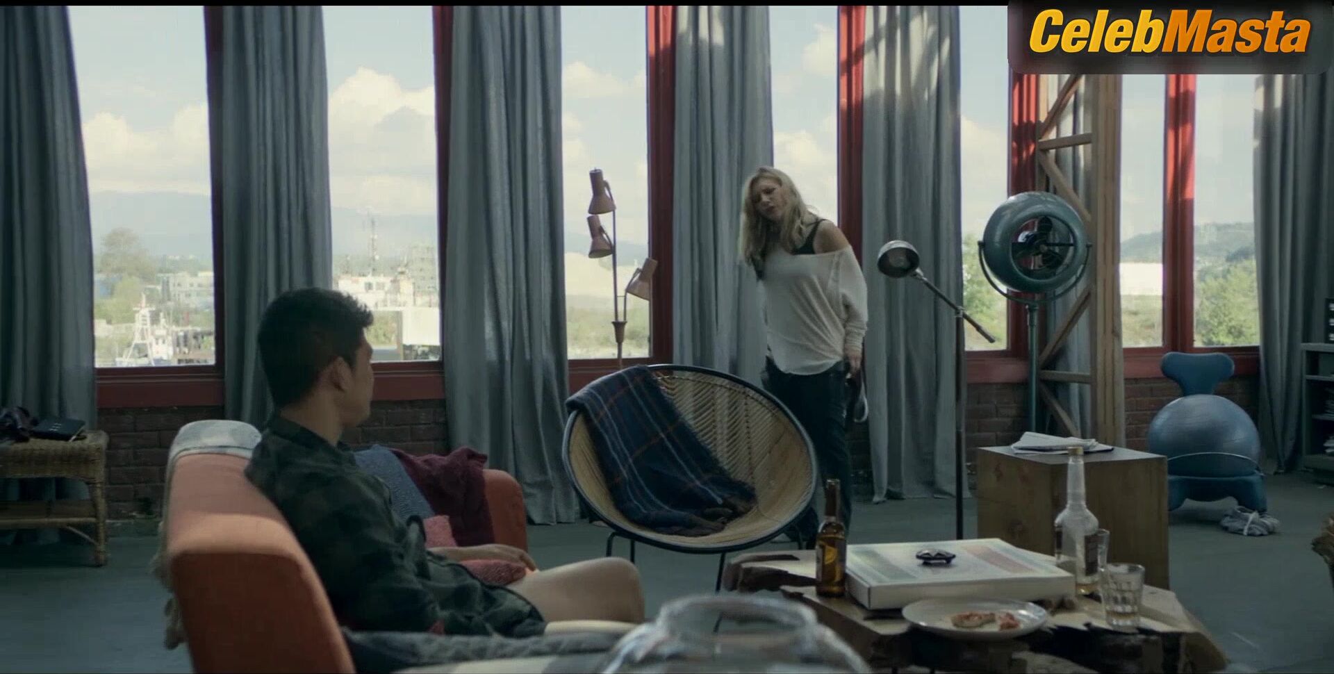 Katheryn Winnick ’s Underwear Scene In Wu Assassins - Photo 2 of 5 photo 5